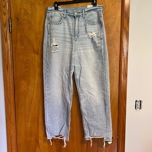 American Eagle Size 12 High Rise Boyfriend Jeans